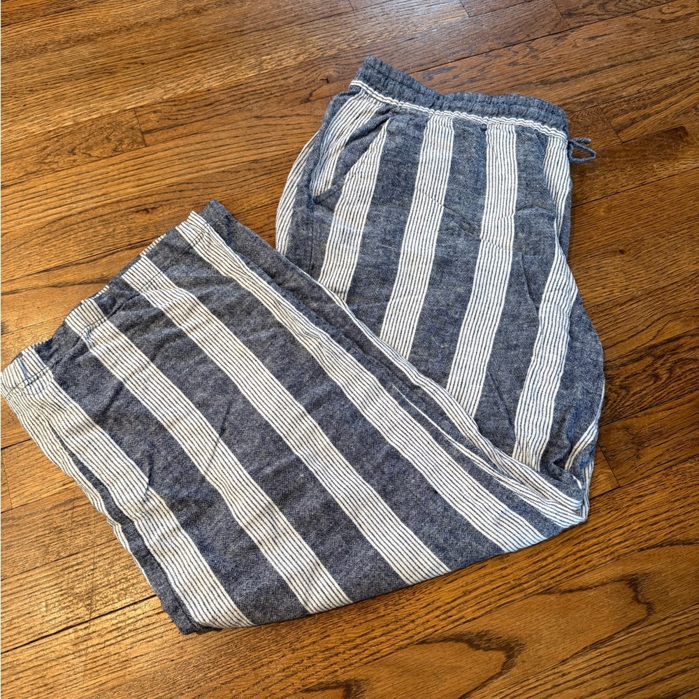 Old Navy Blue and White Striped Lounge Pants